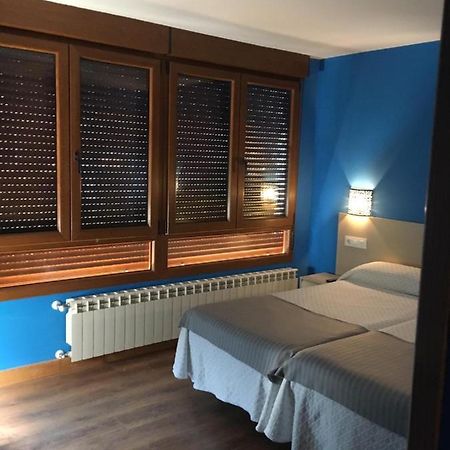 Narcea Turismo Real Apartment Cangas De Narcea Luaran gambar