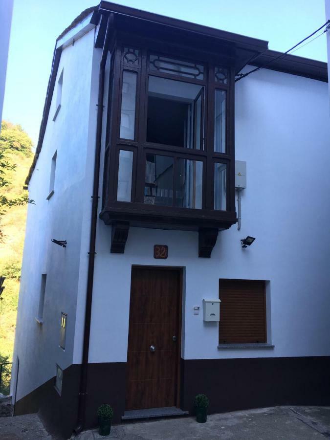 Narcea Turismo Real Apartment Cangas De Narcea Luaran gambar