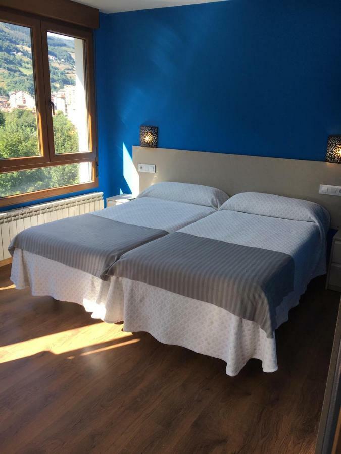 Narcea Turismo Real Apartment Cangas De Narcea Luaran gambar