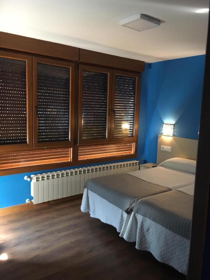 Narcea Turismo Real Apartment Cangas De Narcea Luaran gambar